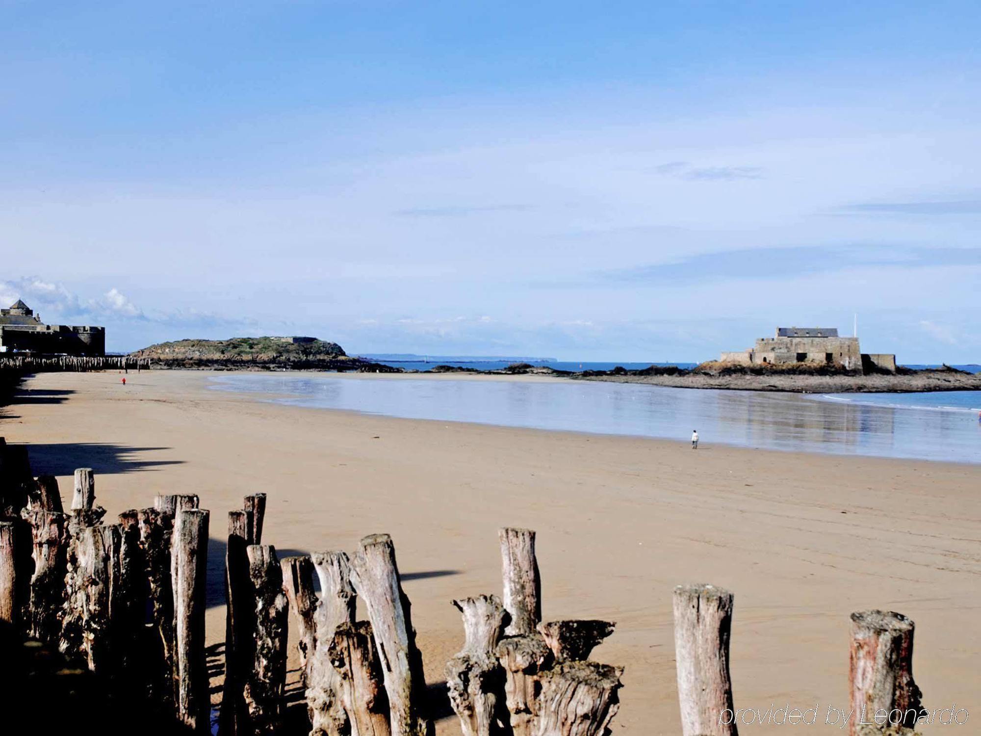 Ibis Styles Saint Malo Port Hotel Exterior photo